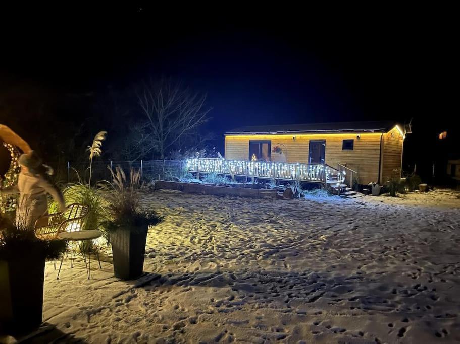Wapnica  Tiny Beach House Heated And Airconditioned מראה חיצוני תמונה